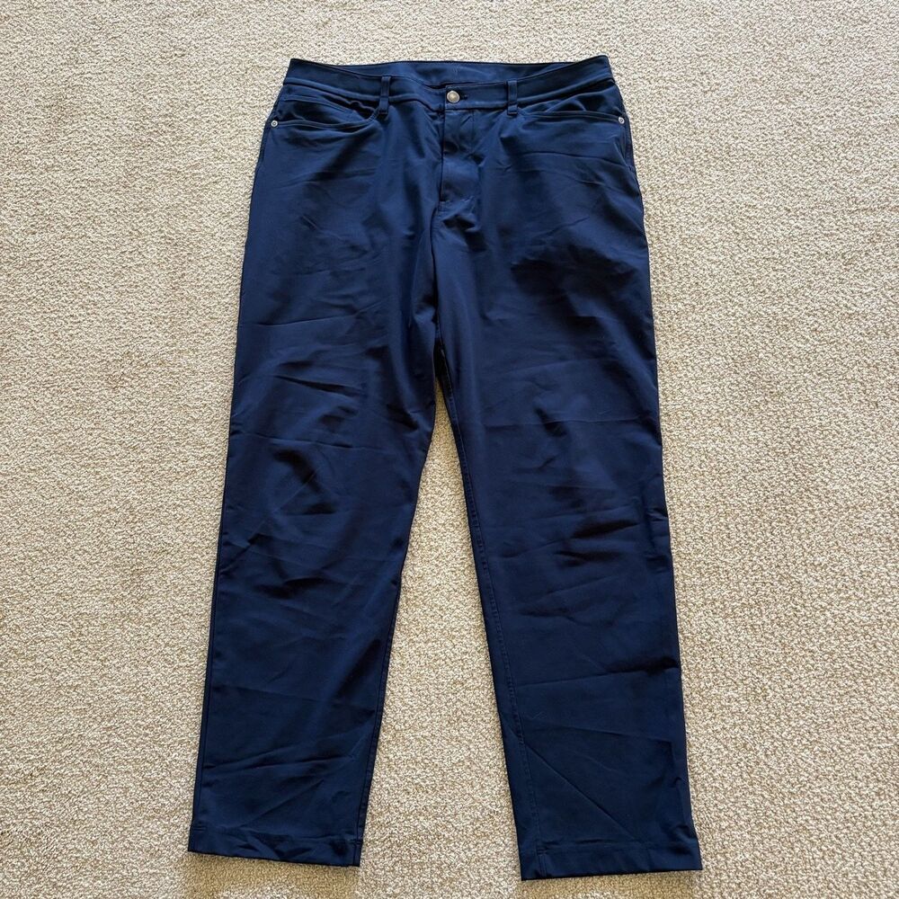 Lululemon ABC Pant Mens 34X32 Classic 5 Pocket Navy Blue Tech Stretch Chino Fit